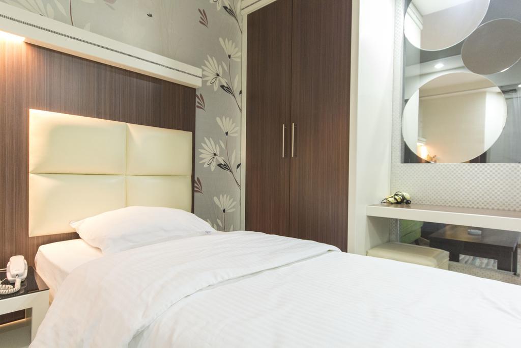 أضنه Sari Konak Apart Hotel الغرفة الصورة