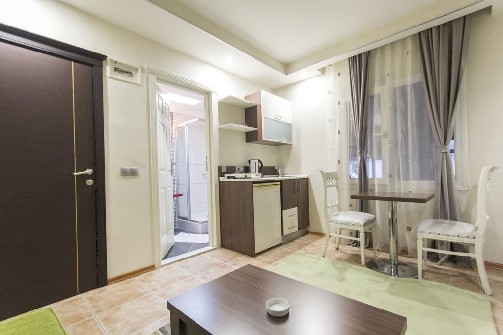 أضنه Sari Konak Apart Hotel المظهر الخارجي الصورة