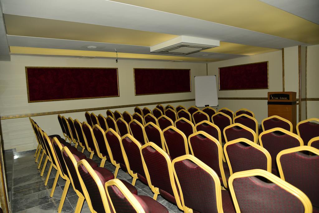 أضنه Sari Konak Apart Hotel المظهر الخارجي الصورة